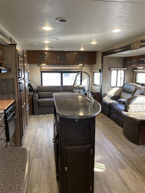 rv dealers near eugene oregon.